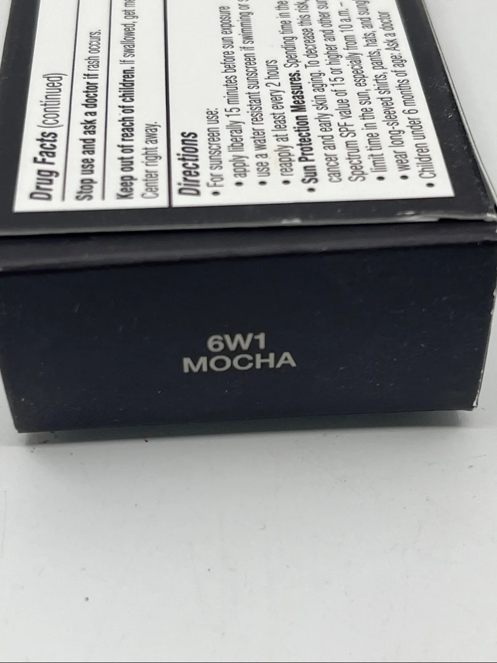 Laura Mercier - Tinted Moisturizer Oil-Free - Mocha 6W1 - 1.7 Oz.
